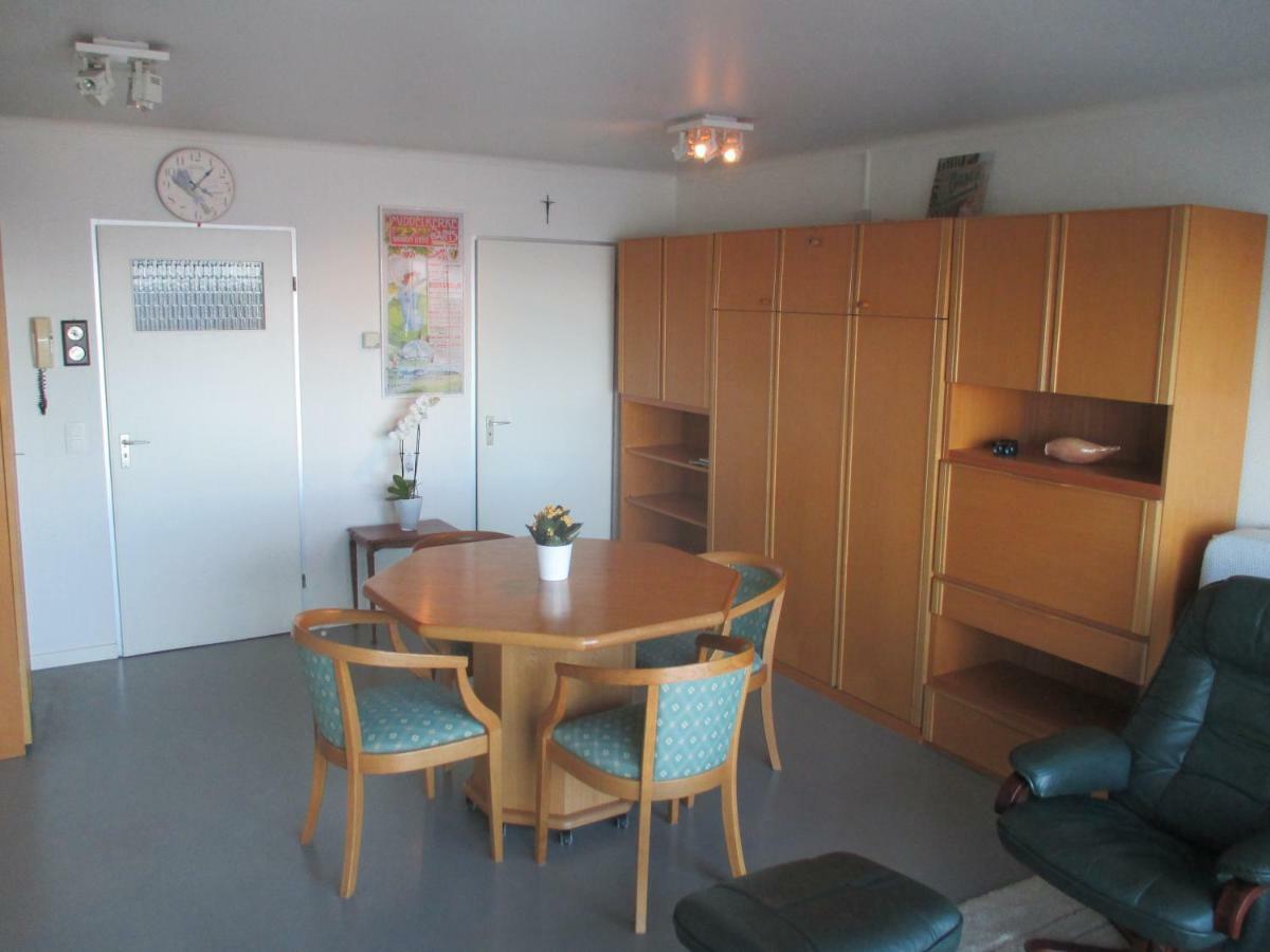 Studio On The Beach With Sea View Middelkerke Luaran gambar