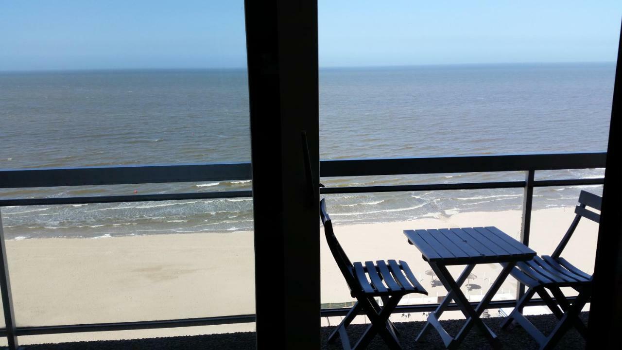 Studio On The Beach With Sea View Middelkerke Luaran gambar
